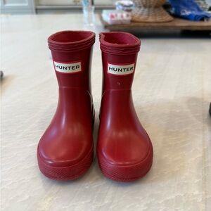 Hunter Classic Cherry Boots
